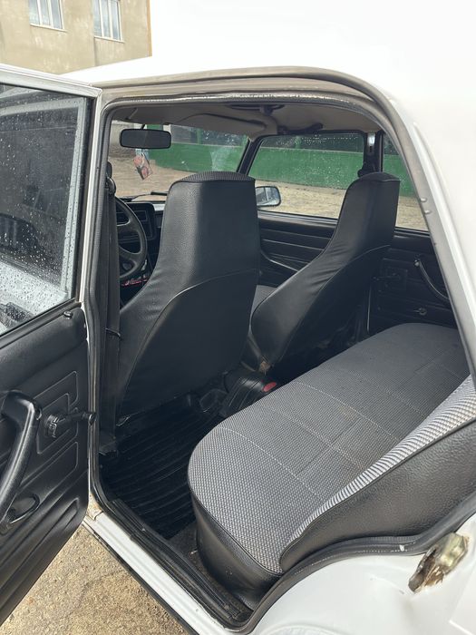 Продам Ваз 2107 инжектор