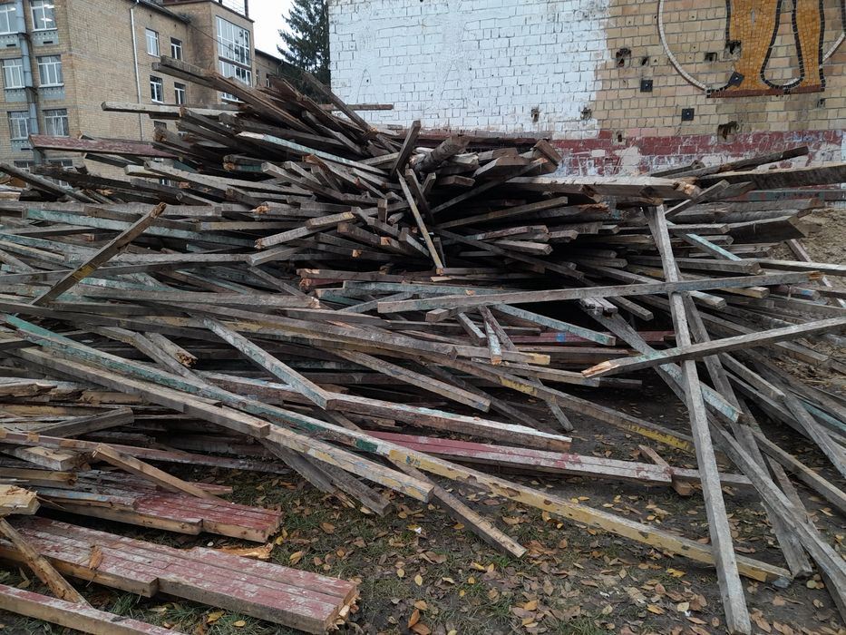 Отдам дрова само вывоз