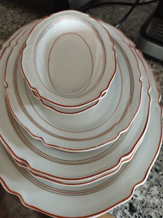 Serviço de jantar da vista alegre