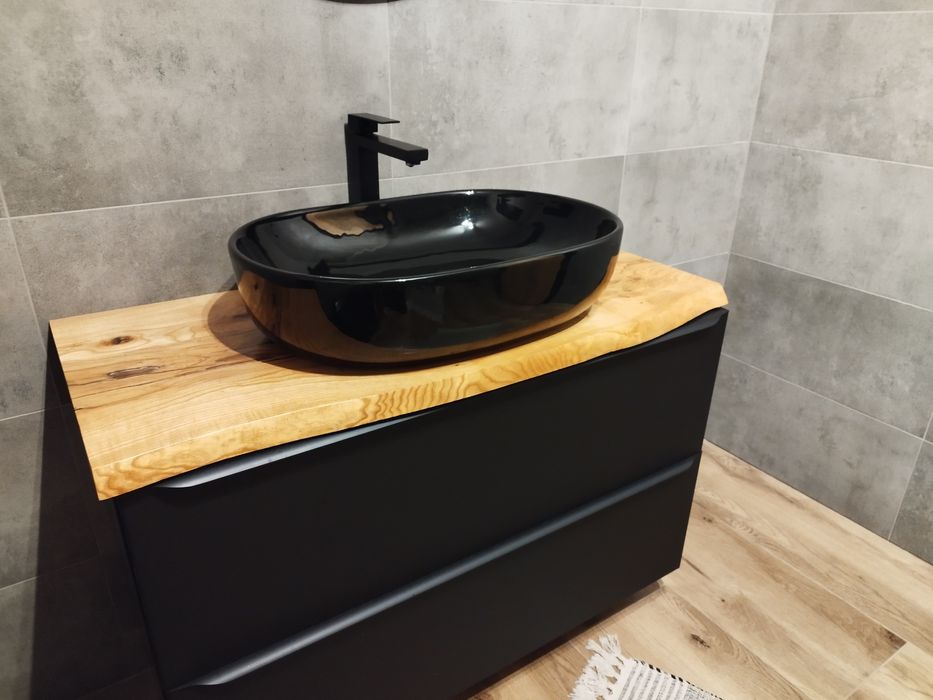 Stoły i blaty jesionowe – na wymiar i zamówienie.