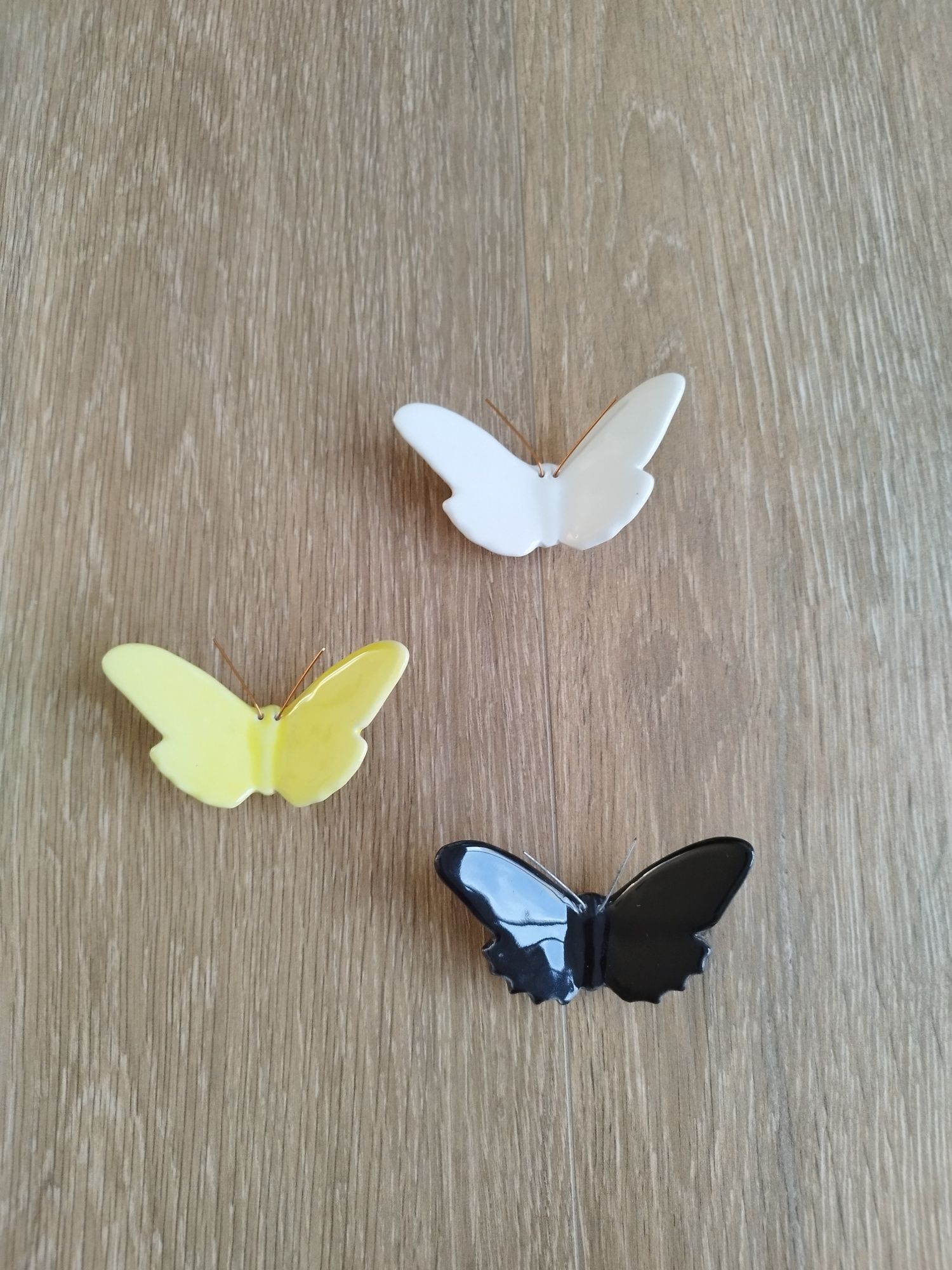 Figuras de cerâmica - pombas , andorinhas , borboletas e libelinhas