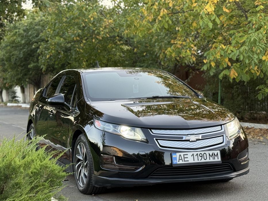 Продам Chevrolet Volt 2014 Plugin Hybrid