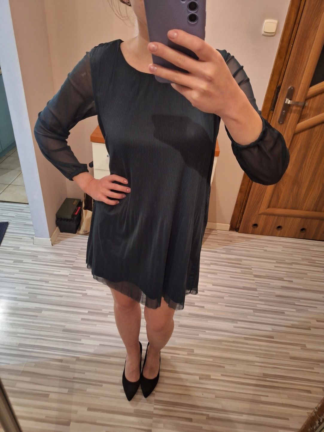 Butelkowo zielona mini sukienka