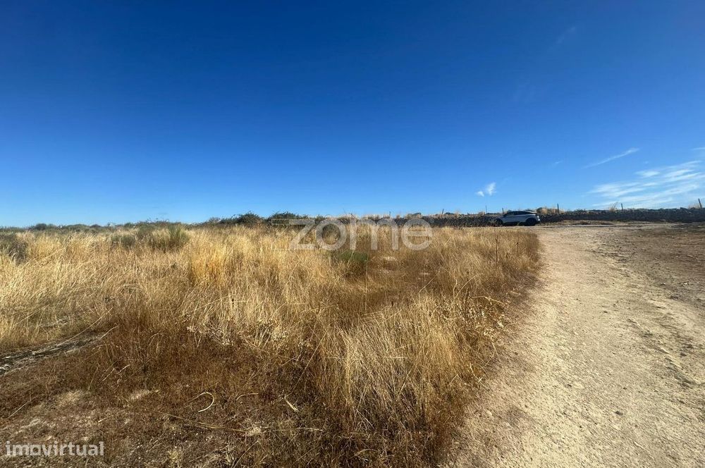 Terreno para Construção de 6.700 m²