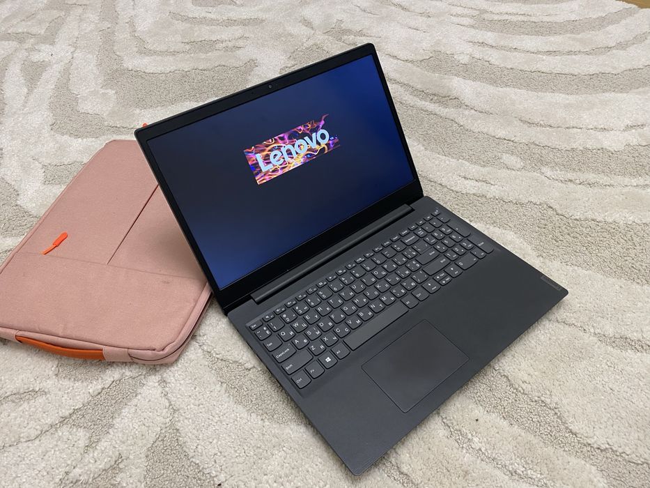 Ноутбук Lenovo відмінний стан