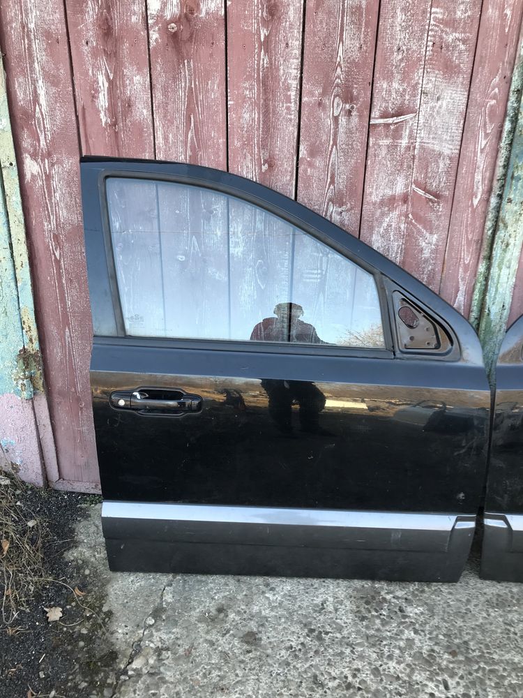 Дверка Кіа Соренто 1 Kia Sorento