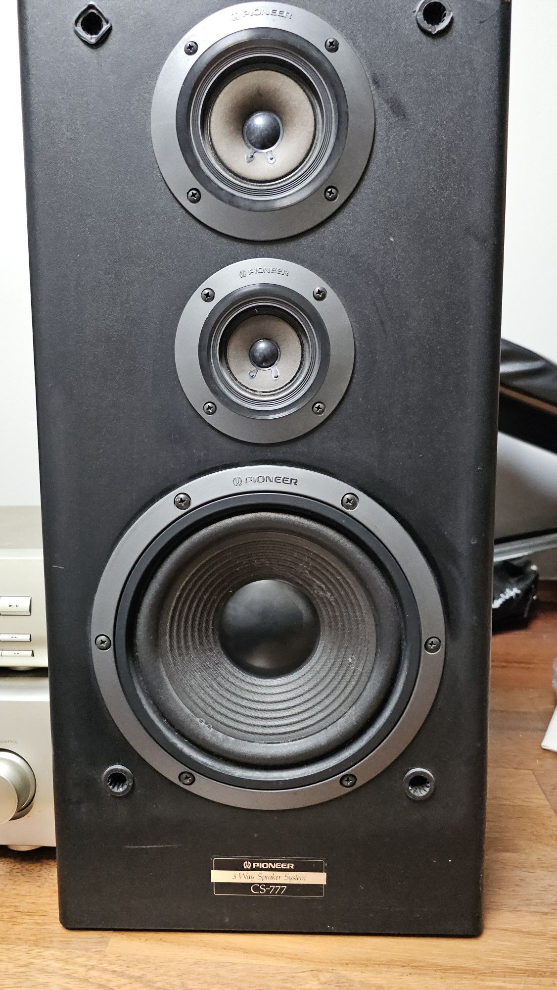 Wieża Kenwood amplituner krf 5050,cd DVF 3550, Pionieer 3drożne CS-777