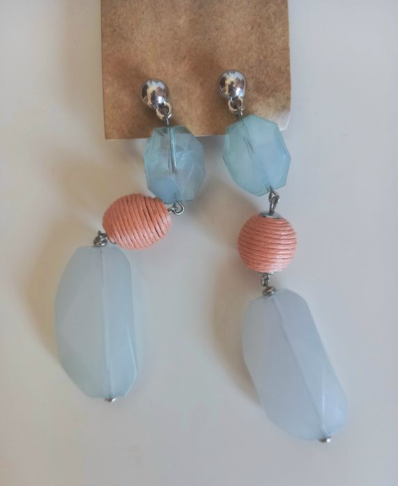 Brincos pedras da Natura