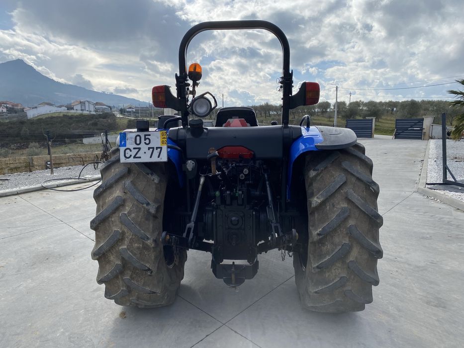 New Holland TN95A
