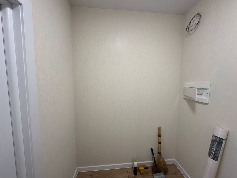 Простора квартира щ новим ремонтом! Без комісії! 15 зв ввд Києва!