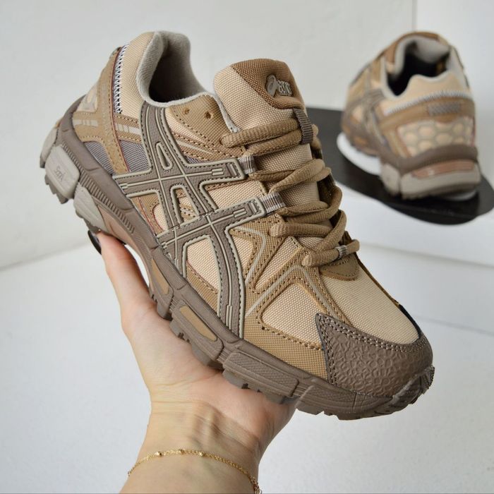 Зимние Кроссовки для девушек (36-41) Асикс коричневые новые зима-осень