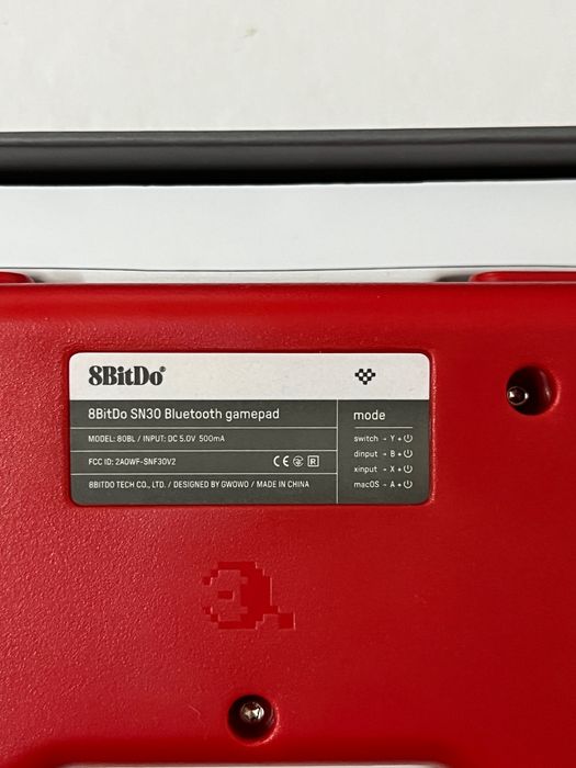 Controlador Super Gamepad Bluetooth 8Bitdo SN30
