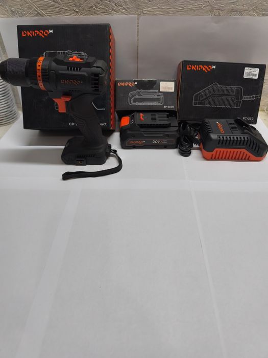 Шуруповерт Dnipro-M CD-201HBC Compact з АКБ та ЗП