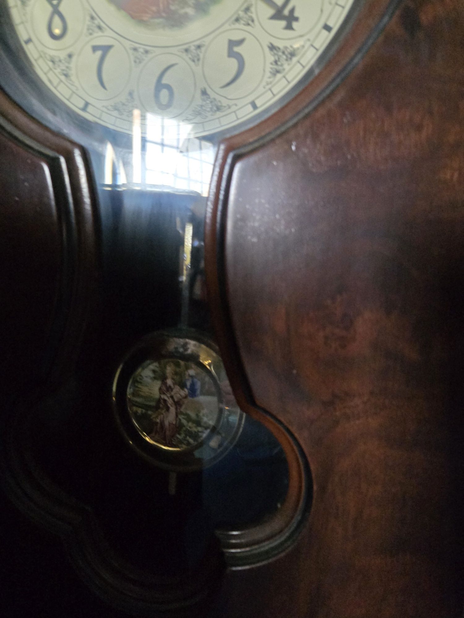 Vendo móvel canto com relógio