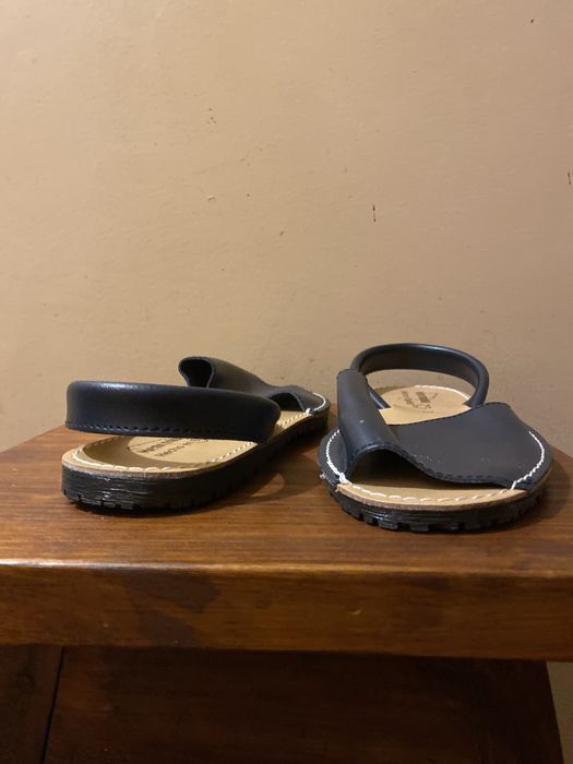 Sandálias Menorquinas em Pele