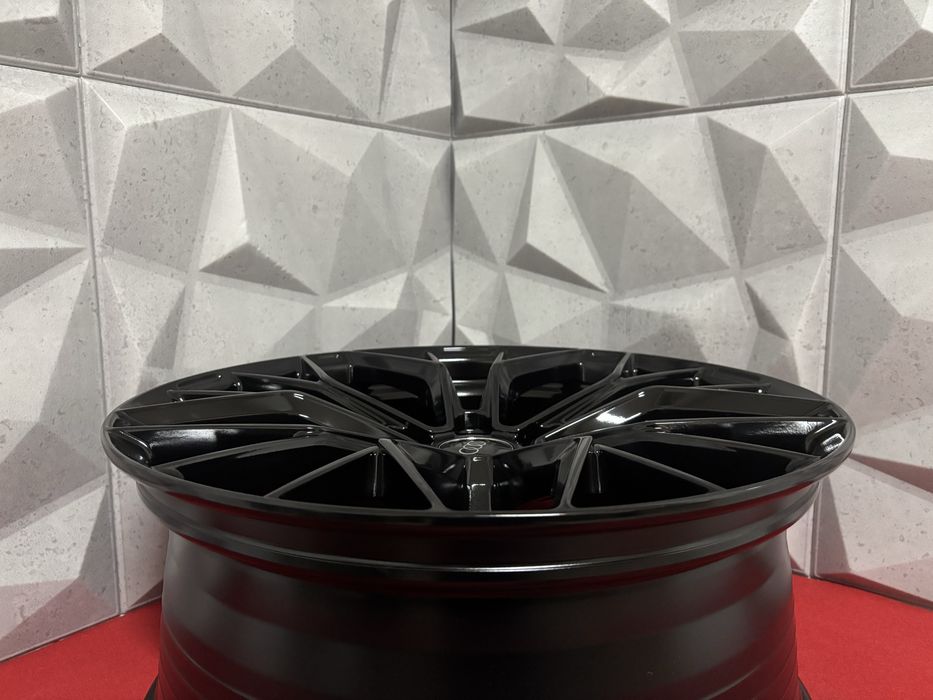 NOWE Felgi Koła 19" 5x112 AUDI VOLKSWAGEN SKODA • • PIĘKNE • •