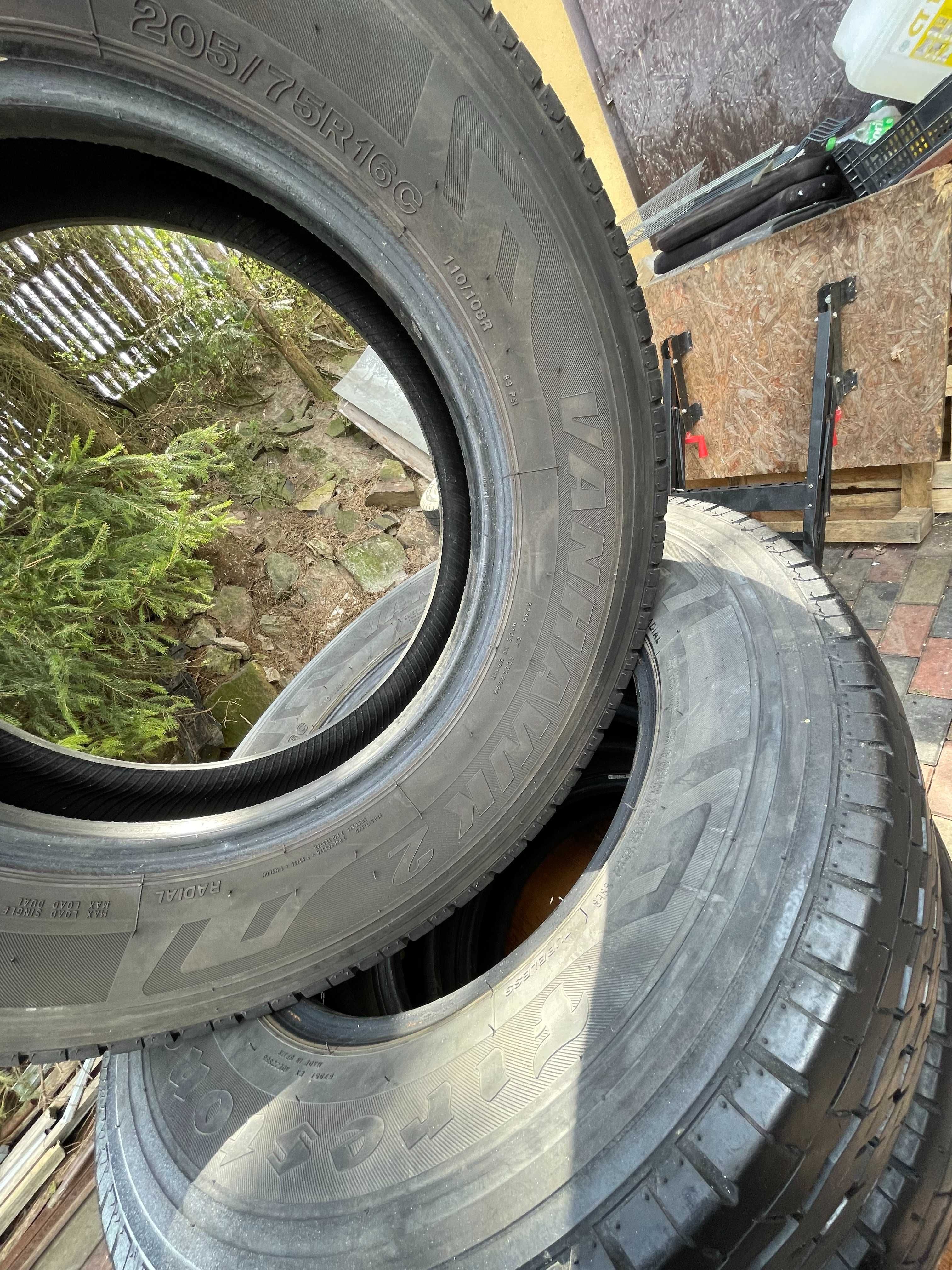 Opony letnie 205/75r 16c  4 szt Firestone do busa