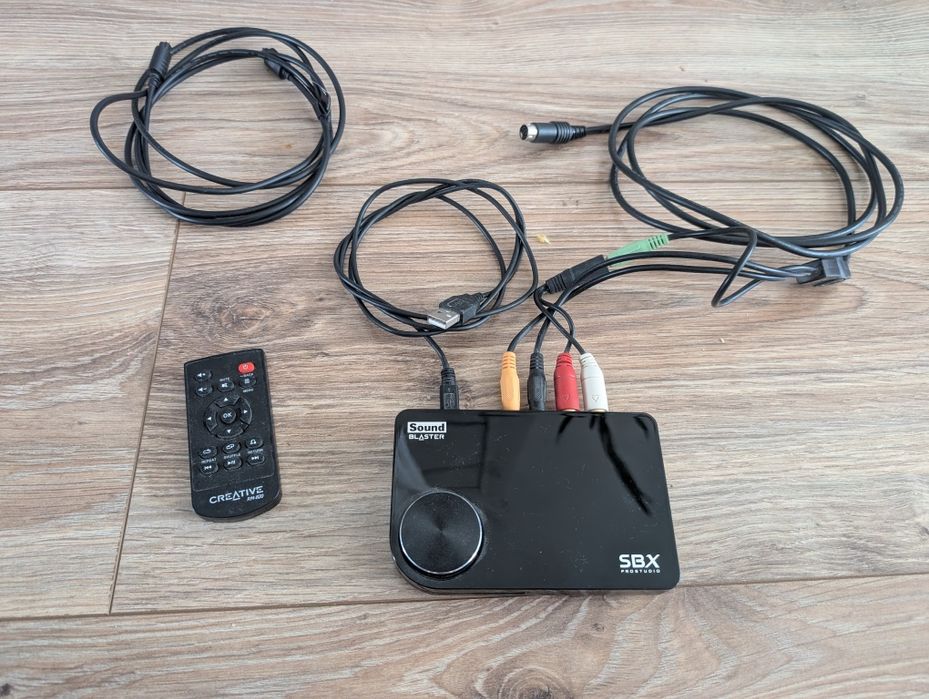 Sound Blaster X-Fi 5.1 Pro USB z pilotem i kablami
