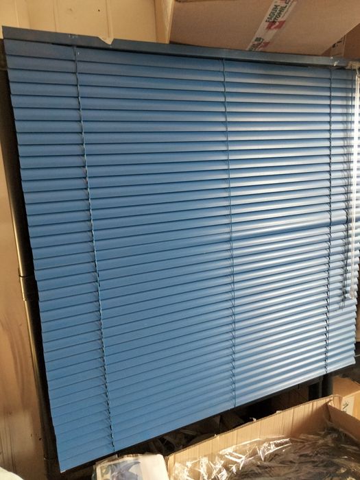 Żaluzja na okno szybę wymiar 90x90 Łódź