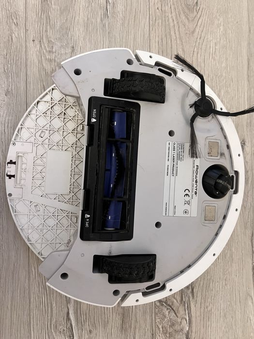 Робот пилосос Rowenta serie 75 S ( на запчастини)