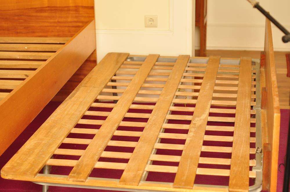 Cama gavetão dupla de solteiro - impecável