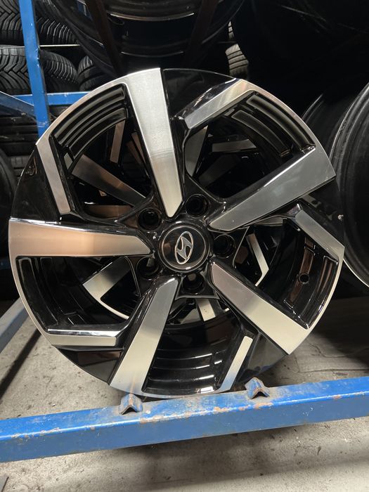 *Komplet alufelg 5x114.3 16”