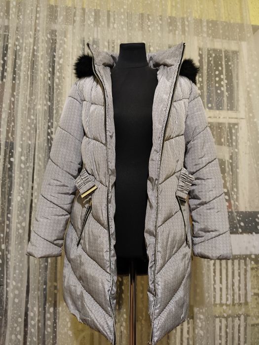 Продам зимнюю курточку