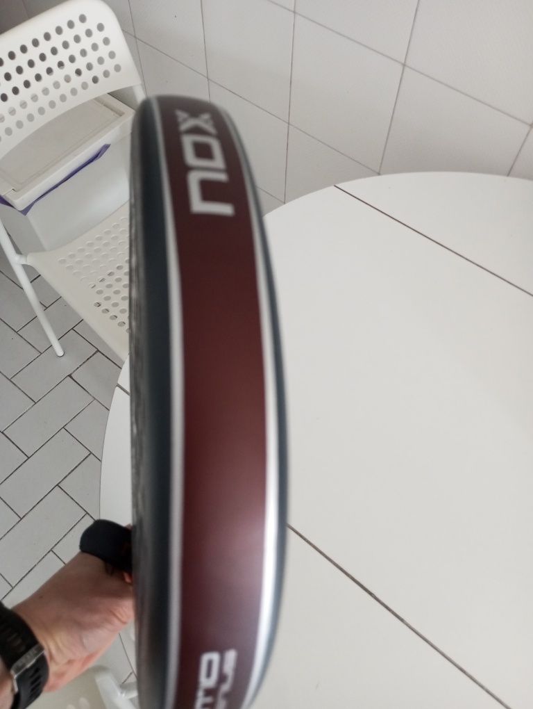 Raquete de Padel Nox AT10 12k de 2025