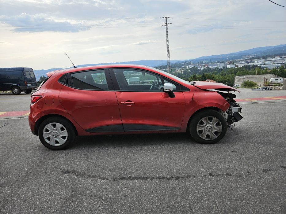 Renault Clio IV 1.5 DCi de 2015 para peças