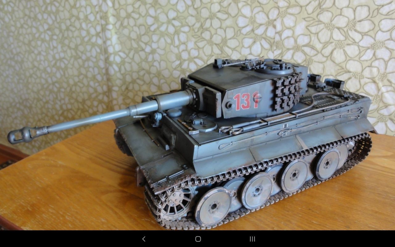 Радиоуправляемая  модель танка