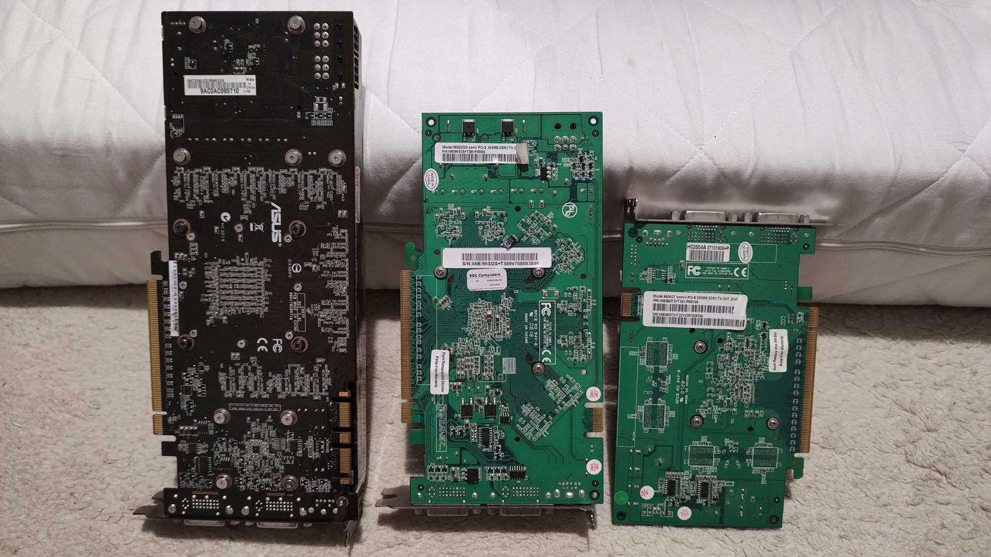 Karta graficzna GPU GTX 260 / 8600 GT / 9600 GSO