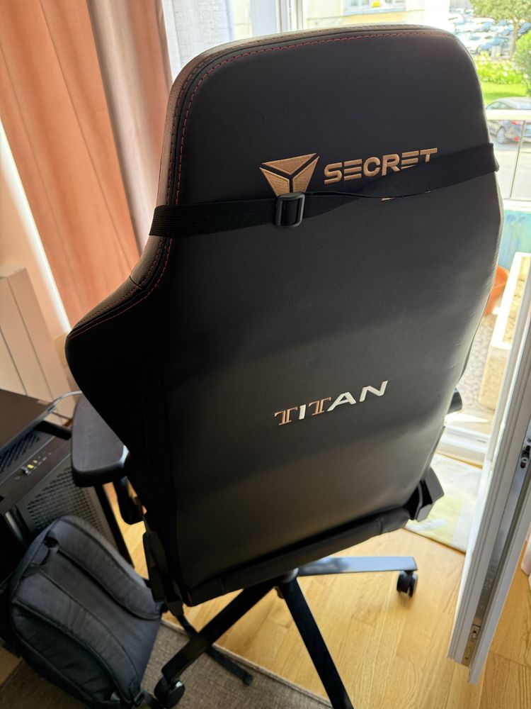 cadeira Secret Labs Titan