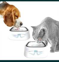 Поилка, миска-непроливайка для животных MAGIC BOWL для собак и кошек