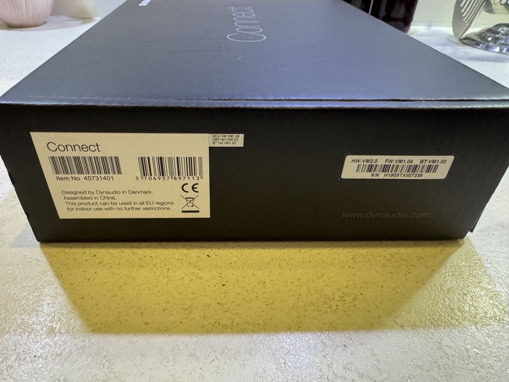 Dynaudio Connect czarny
