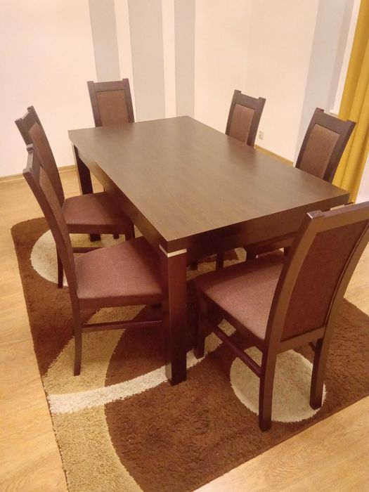 Stół + 6 krzeseł stan bdb