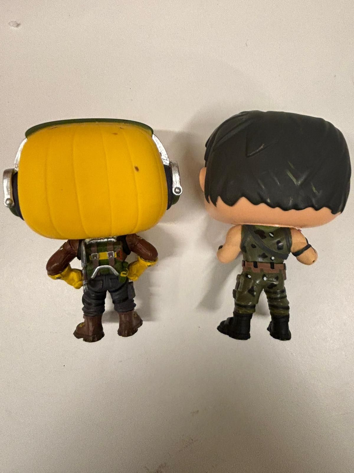 2 Bonecos Funko pop