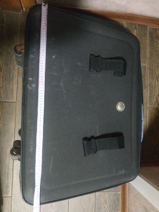 Валіза  дорожня.