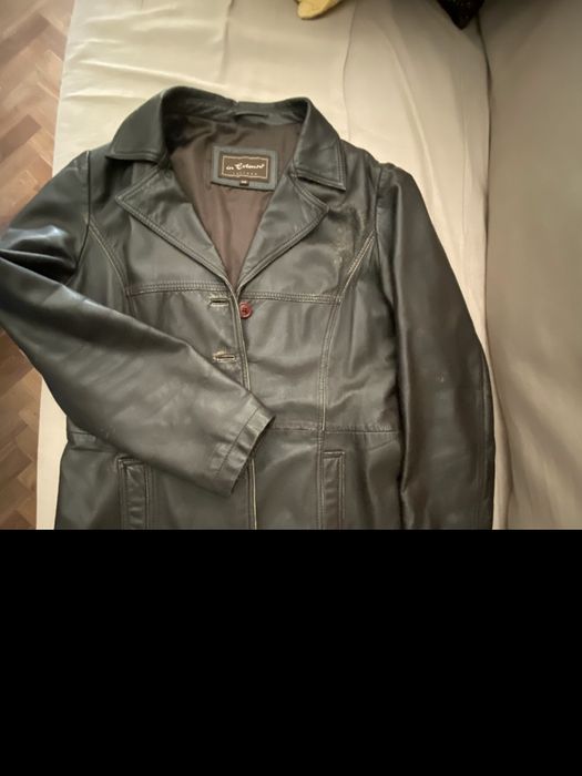 Casaco castanho em pele, 42