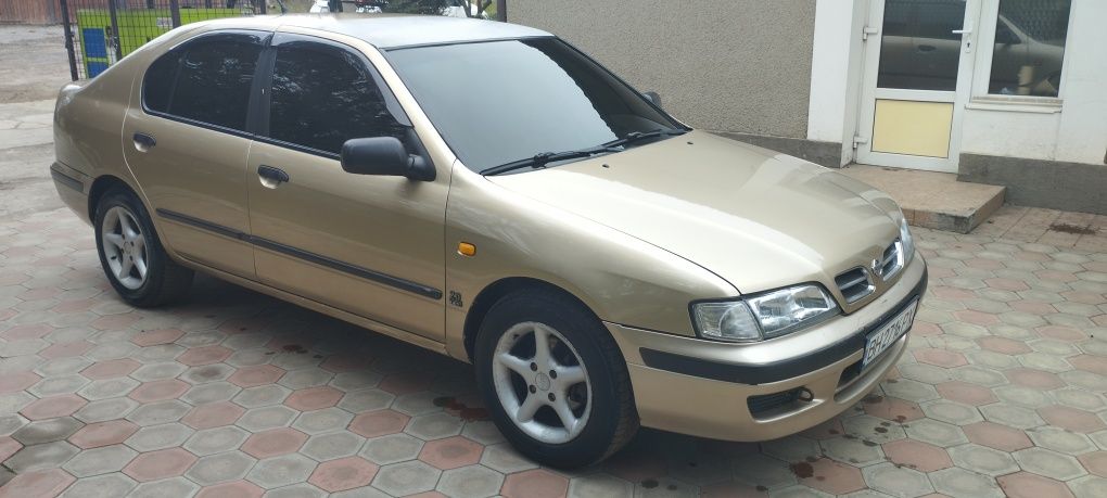 Nissan primera p11