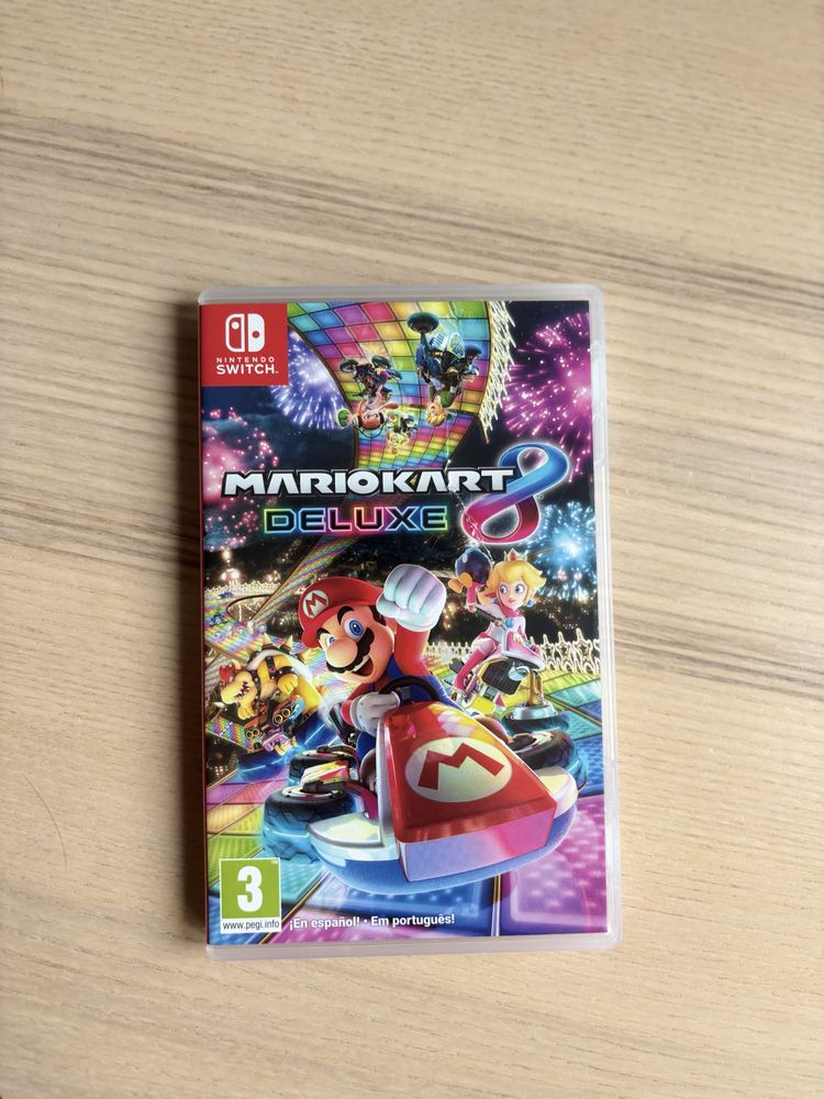 Nitendo Switch Oled+ 2 jogos físicos-Mario Kart e Mario Odyssey