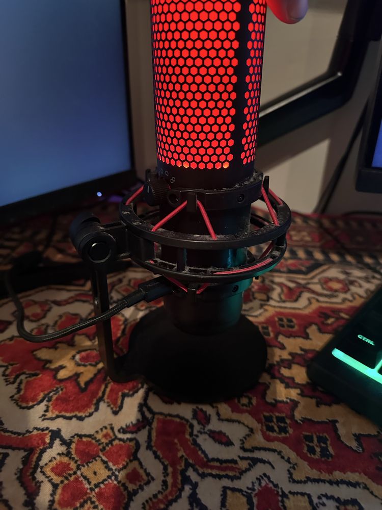 HyperX quadcast mikrofon