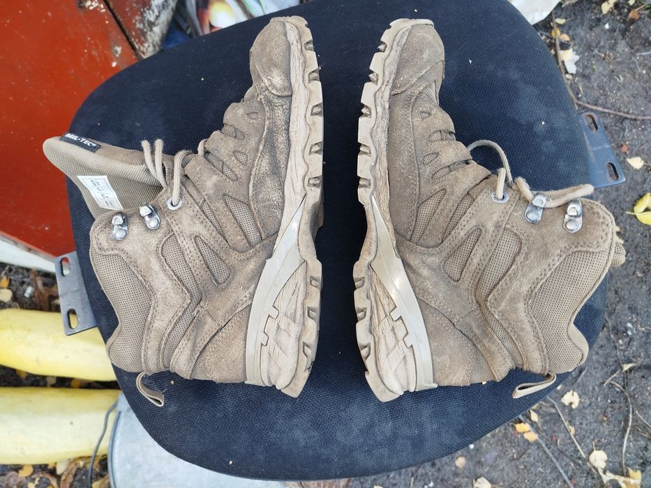 Продам берці вживані