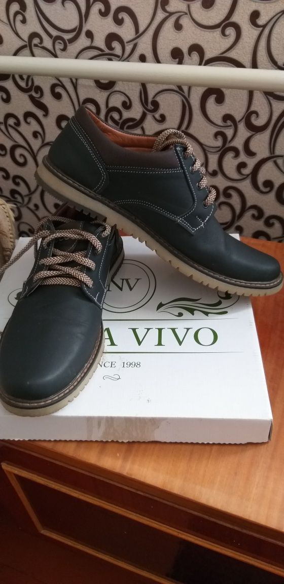 Чоловічі ботінки