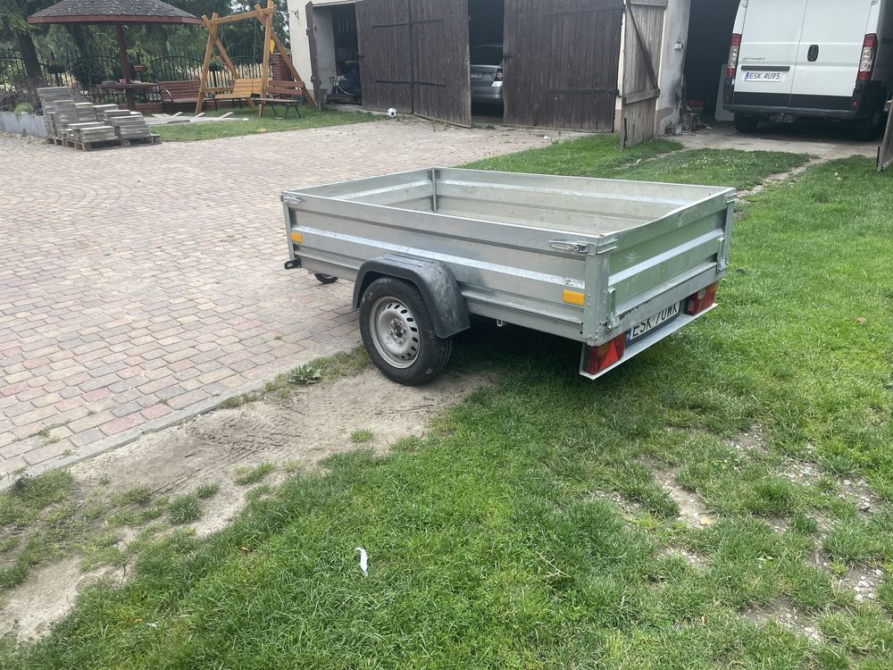 Przyczepka niewiadow 208x122