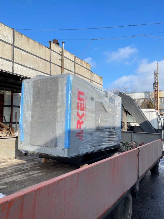 Дизельний генератор на складі 42кВА