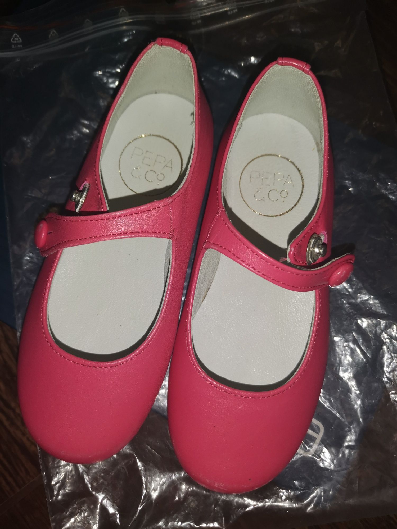Туфельки рожеві 26 розмір 15см