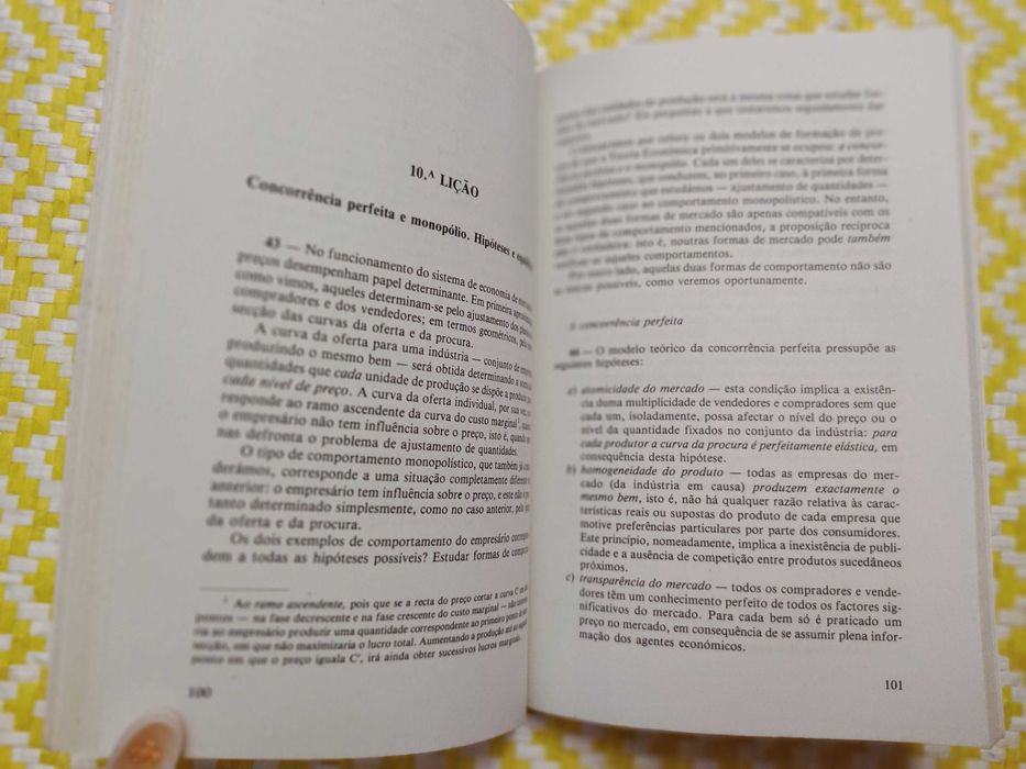 A ECONOMIA EM 24 LIÇÕES – Uma Iniciação Para Gestore
 Mário Murteira