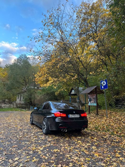 В продаже бмв 320i