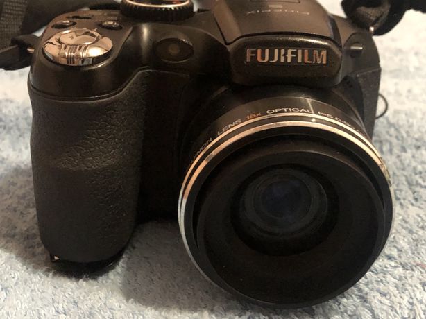 Фотоаппарат/Камера | FujiFilm FinePix S2500HD