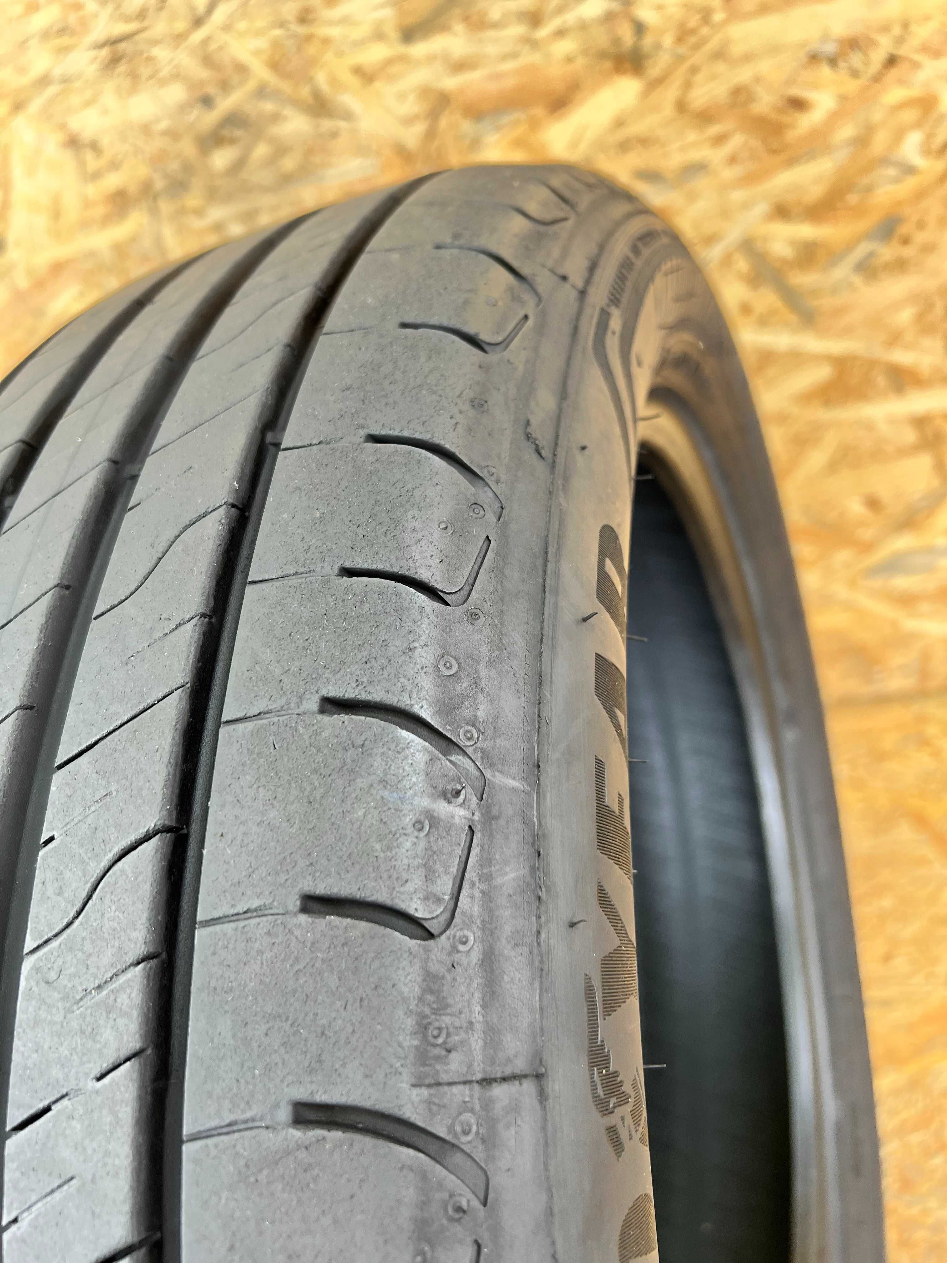 Goodyear Efficientgrip 2 SUV 225/55 R19 99V LATO PARA